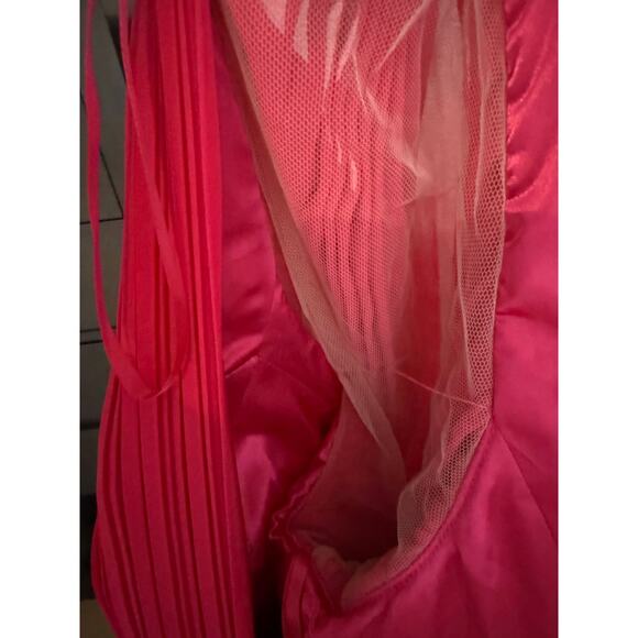 Teri Jon by Rickie Freeman Fuchsia Chiffon Pleated V-Neck Long Sleeve Gown 18 - Picture 16 of 16